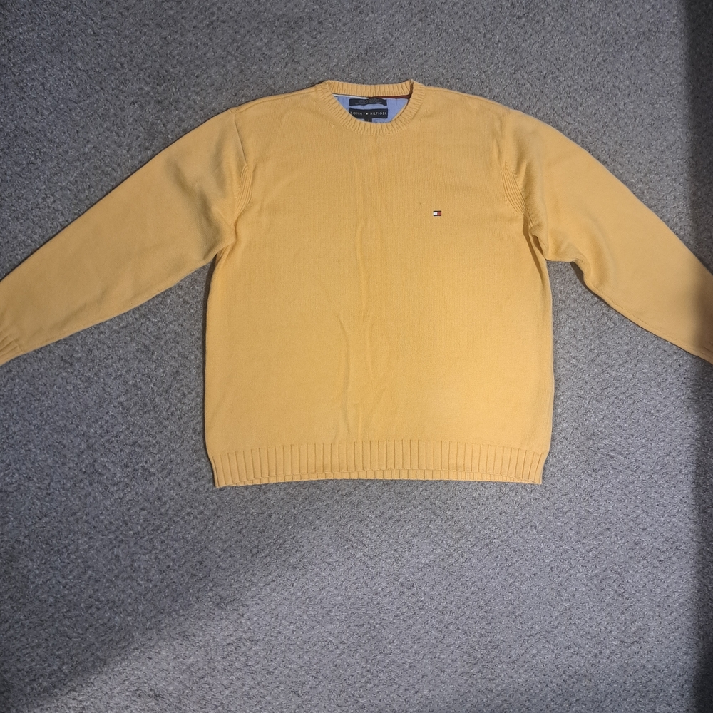 Tommy Hilfiger Men's Mustard Crewneck Sweater